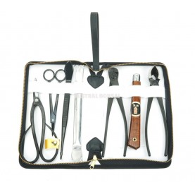 Porte outils bonsai pour bandoulière ou ceinture. Matériel et accessoires  bonsai.